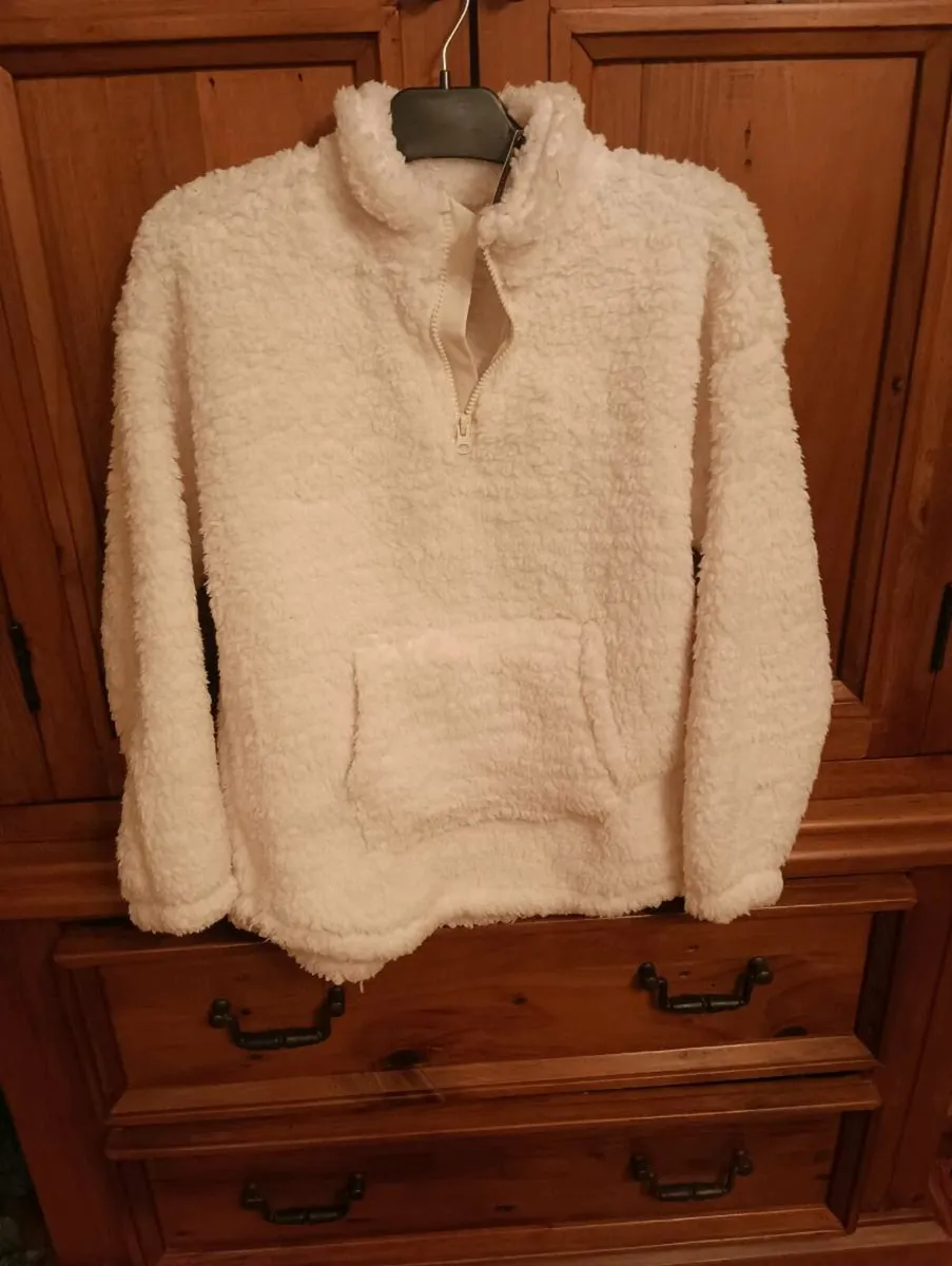 Beautiful 10 year old girls new boots clothes - Image 4