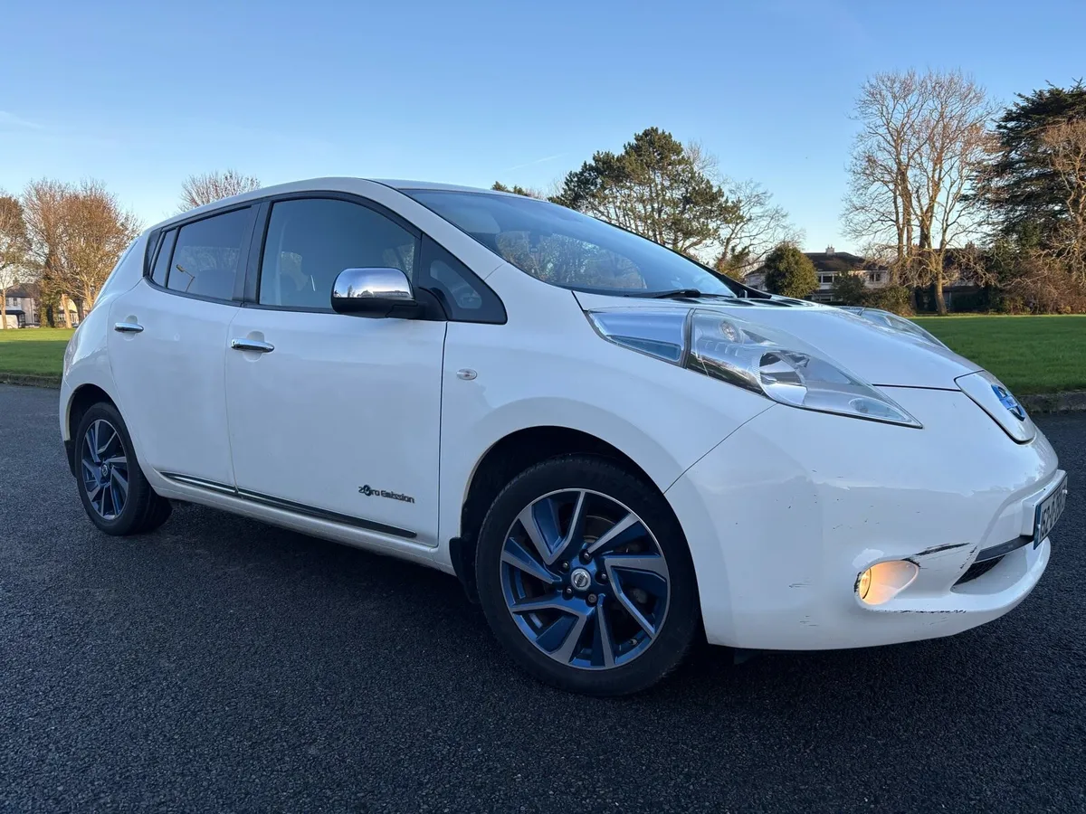 151 NISSAN LEAF - Image 2