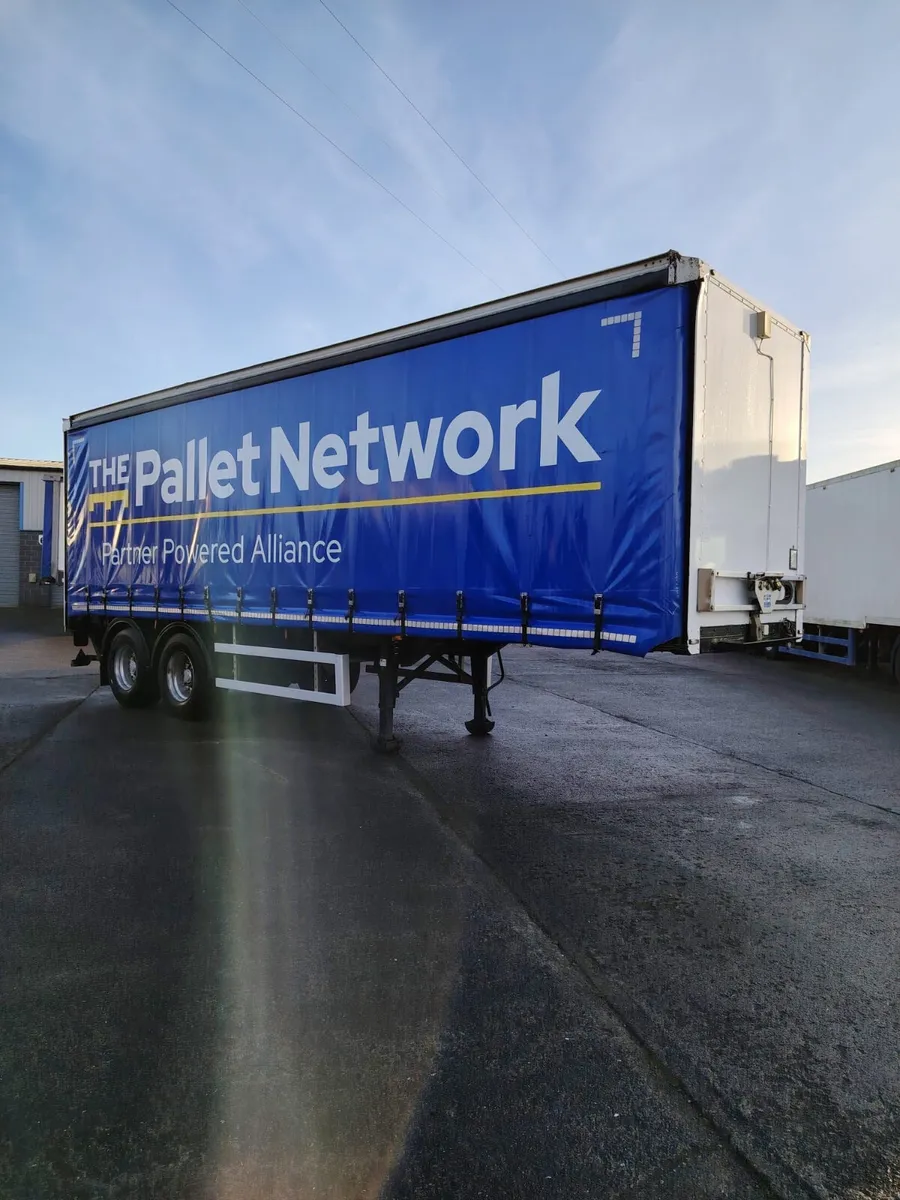 Montracon 30 Foot Urban Curtainsider Trailer - Image 2