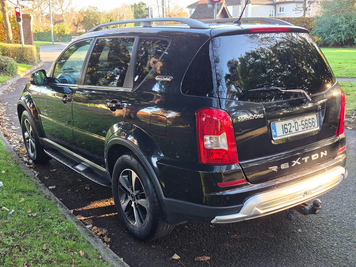 SsangYong Rexton 2016 4X4 Auto - Image 3
