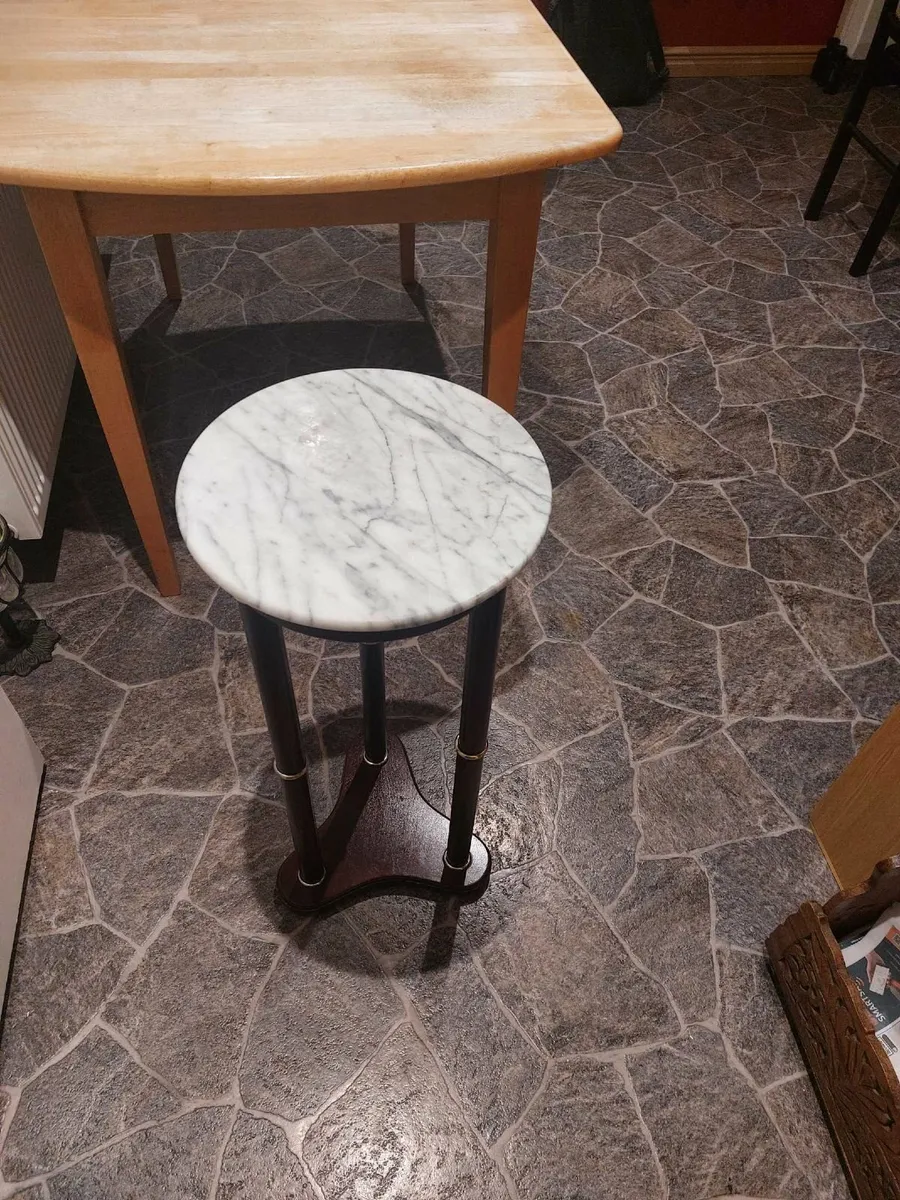 Kitchen table, marble top table, mirror - Image 2