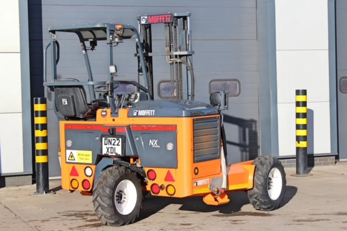 2022 MOFFETT MOUNTY -M5 FORKLIFT - Image 3