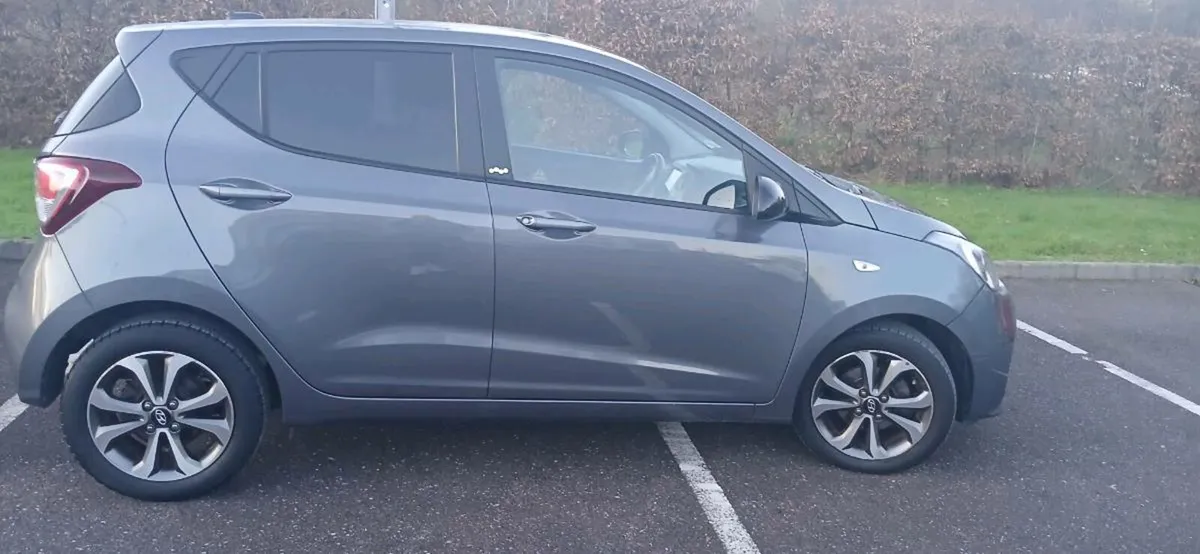 Hyundai i10 - very low mileage/2 year NCT - Image 2