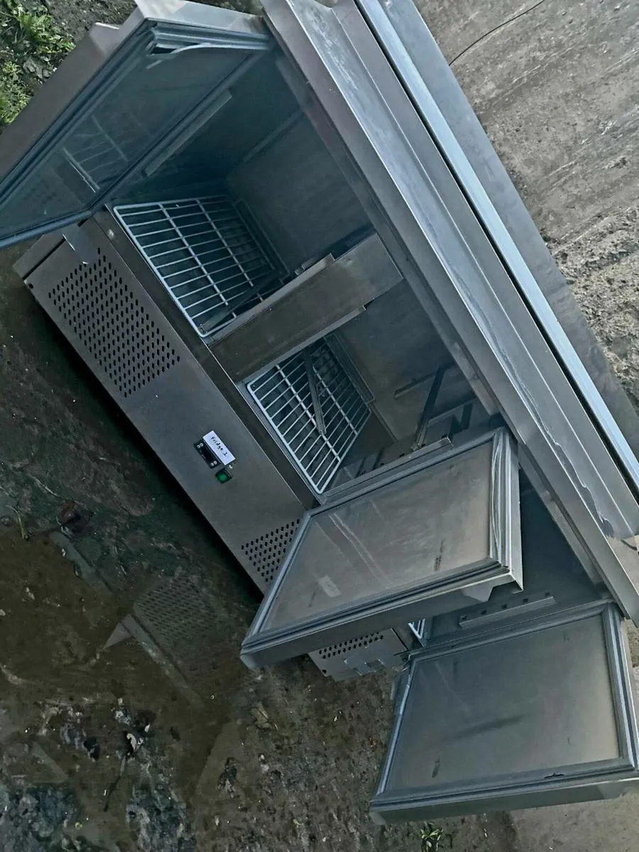 • 3-Door Commercial Prep Counter Refrigerator - Image 4