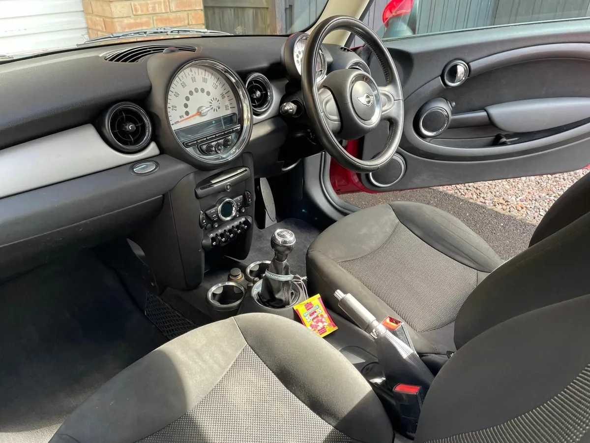 Mini One 2011 Diesel 1.6, 44,000 miles - Image 3