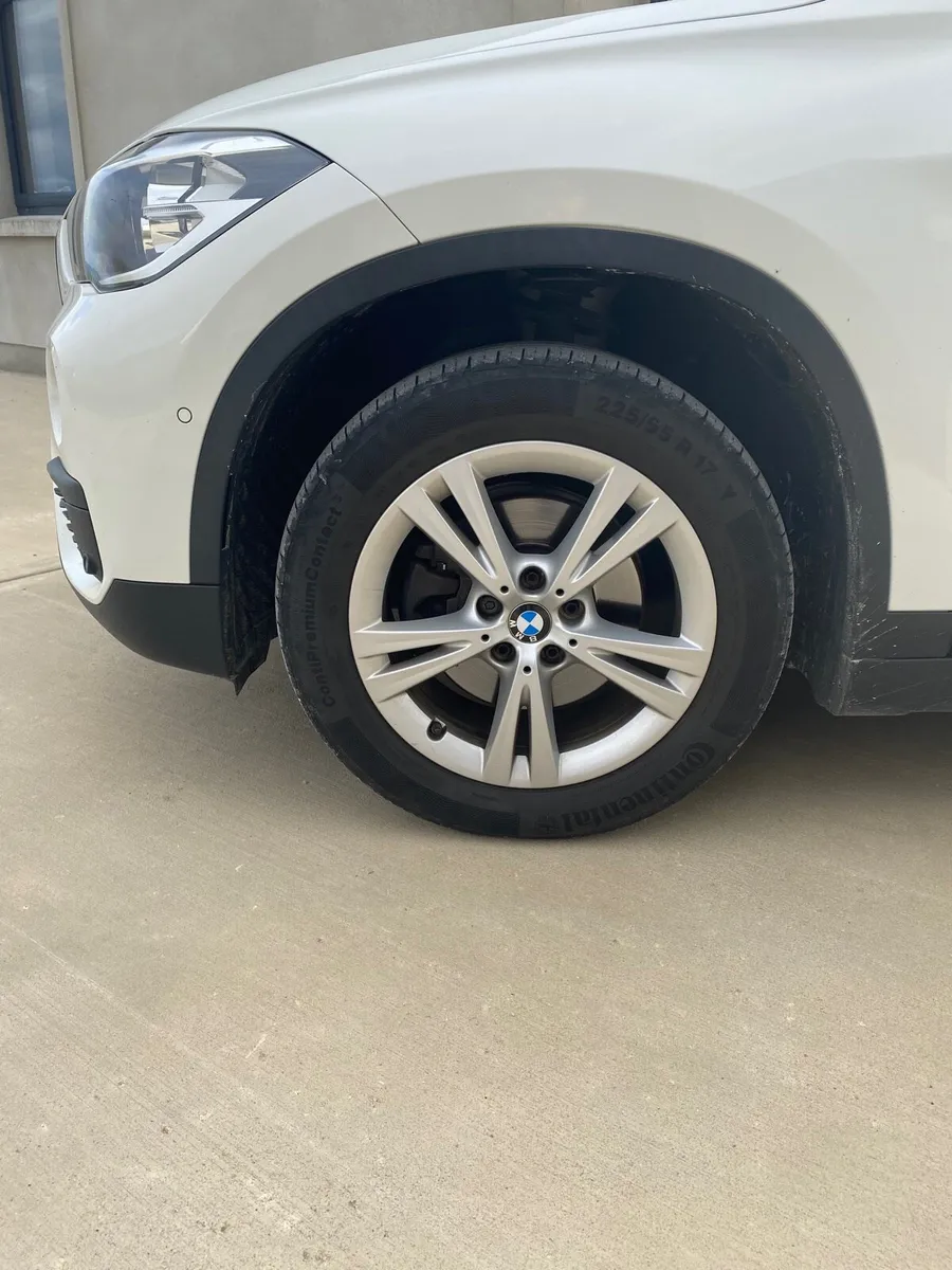 Bmw x1 alloys - Image 1