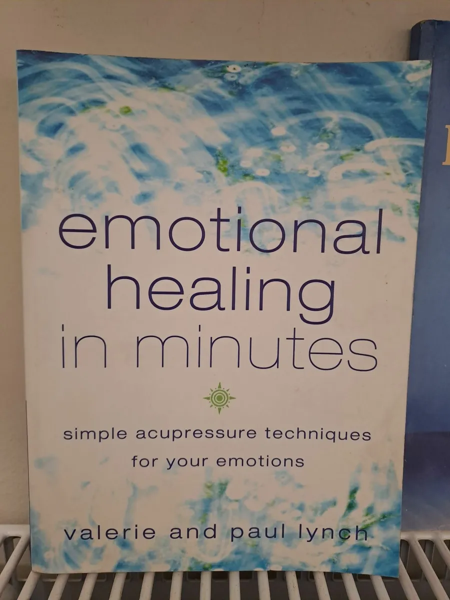 Alternative medicine and health book bundle - Image 4