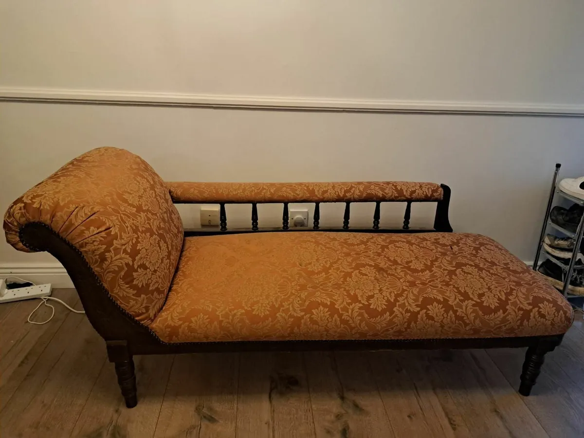 Chaise Longue - Image 2