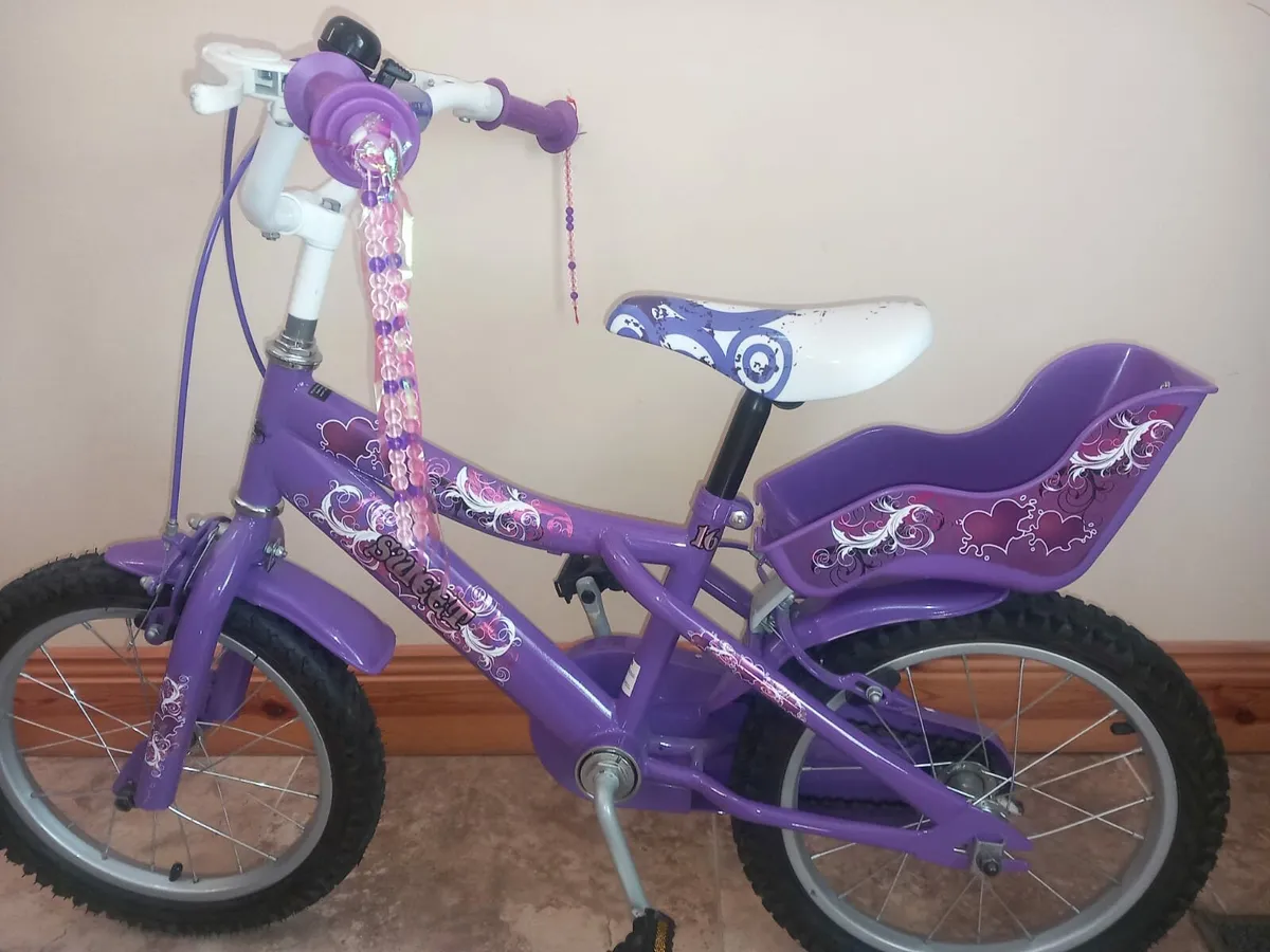Girls  16 inch bike  immaculate condition - Image 1
