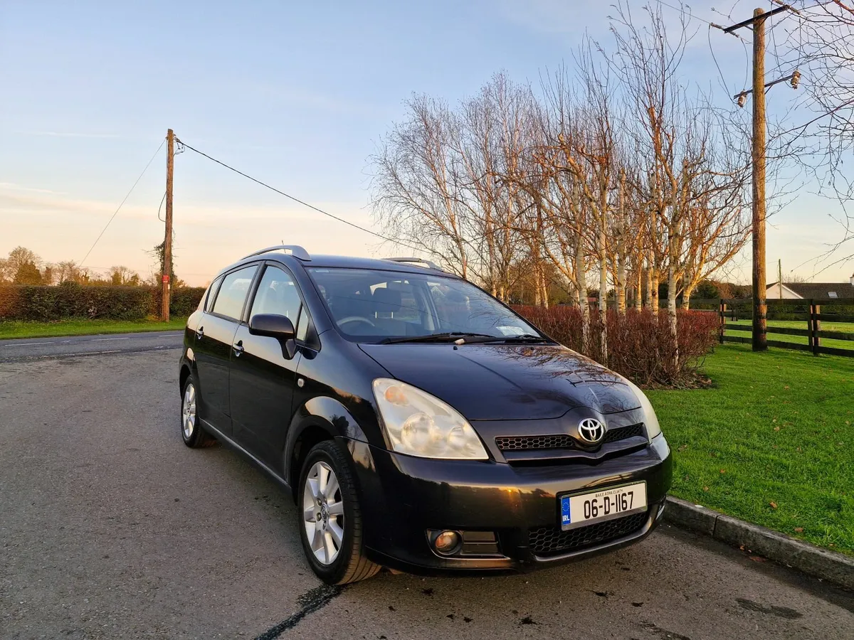 Toyota Corolla 7 Seater (NCT AND TAXED)!!! - Image 1