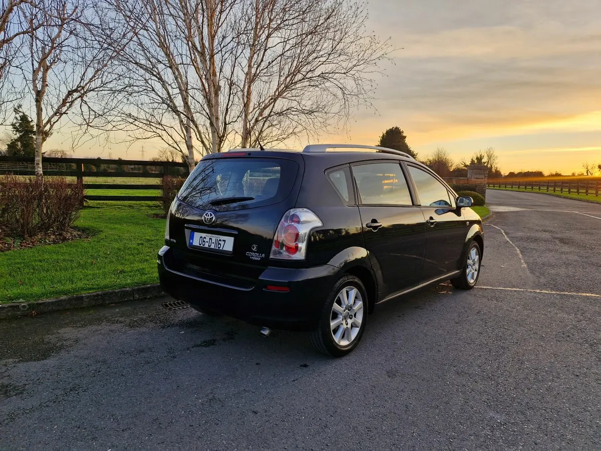 Toyota Corolla 7 Seater (NCT AND TAXED)!!! - Image 4