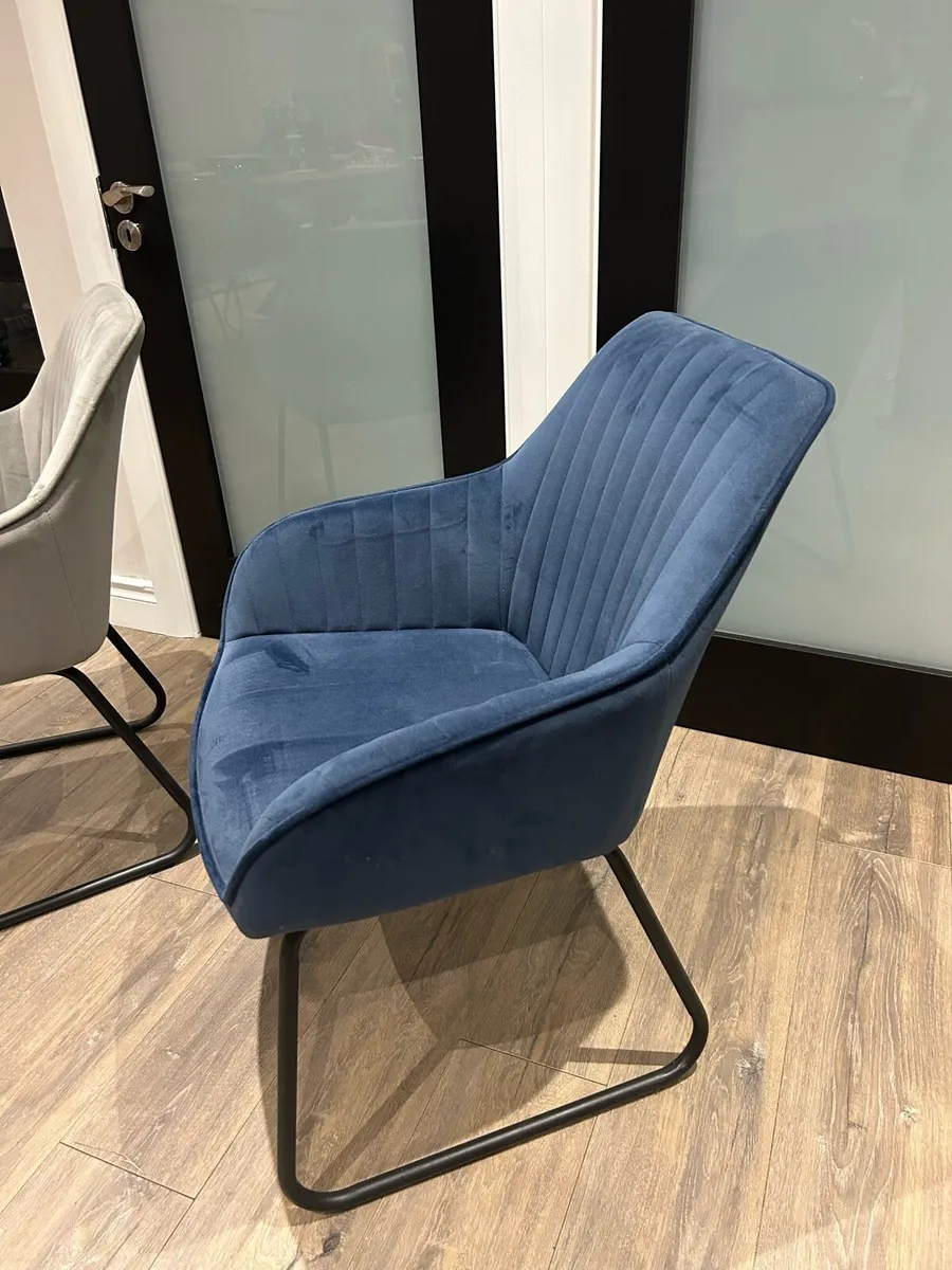 Dining chairs - Image 3