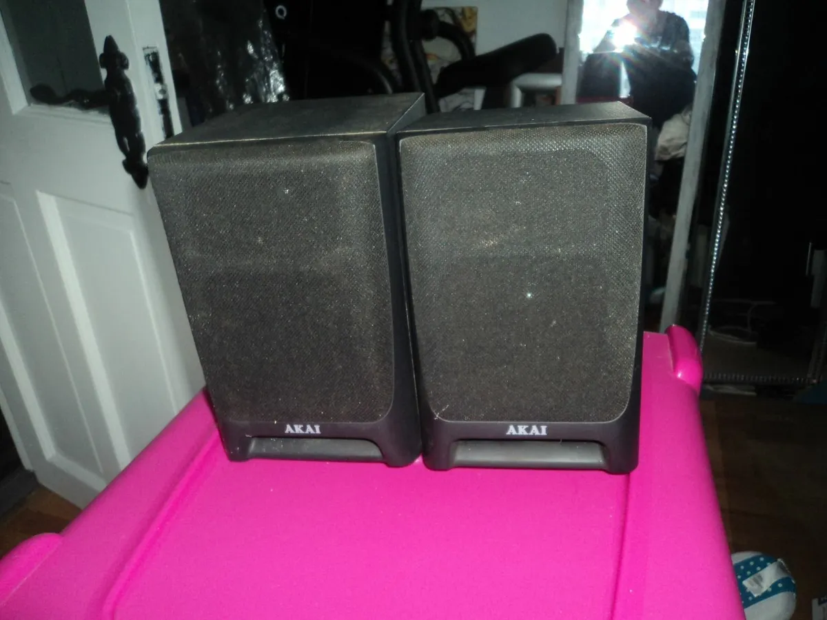 Akai speakers - Image 1
