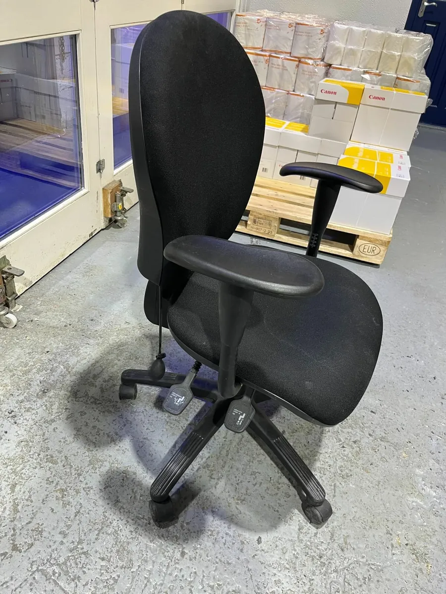 Office chair - Image 3