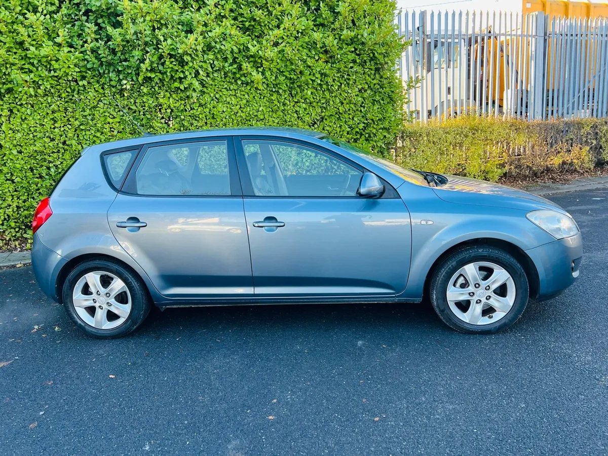 2010 Kia Ceed 1.4 **New Nct 10/26**Tax 1/26 - Image 2
