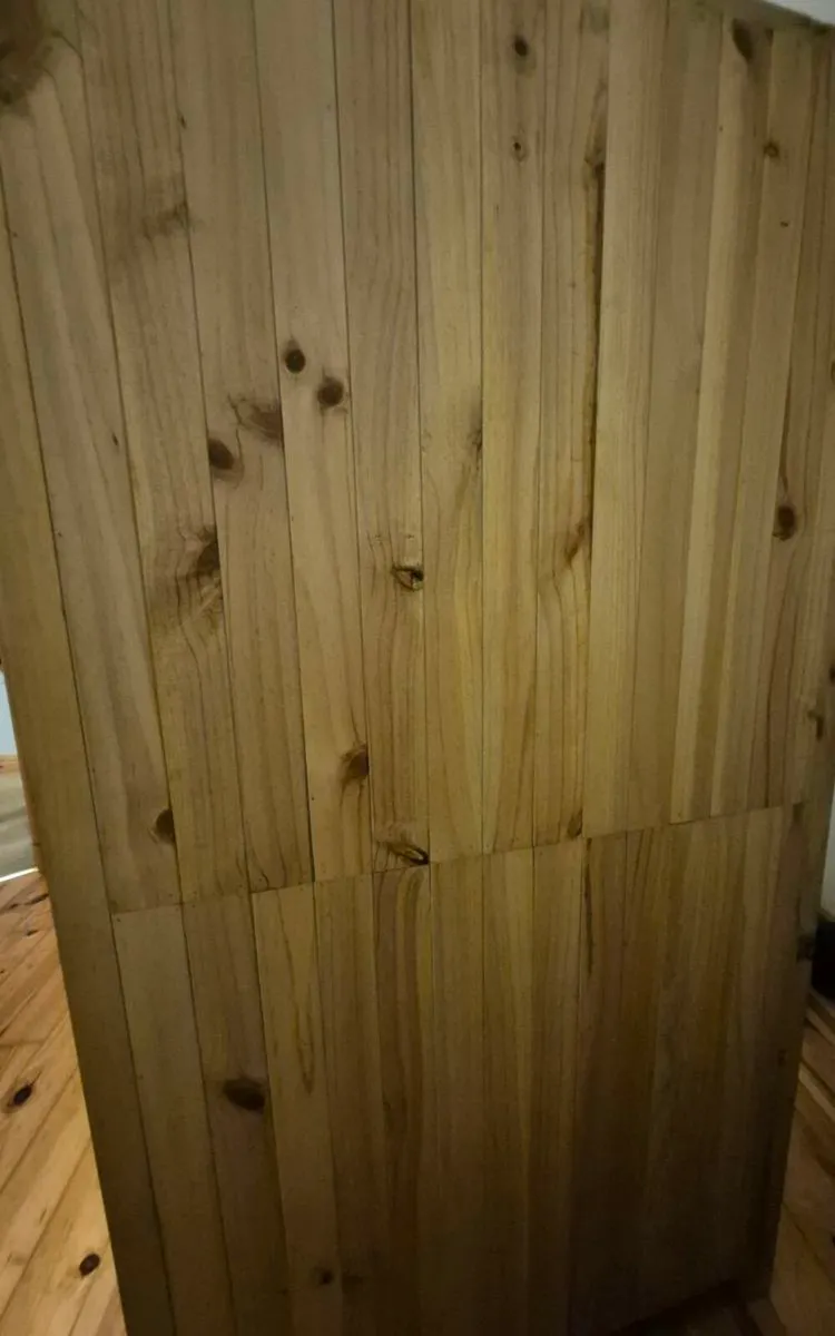 Solid timber wardrobe - Image 3