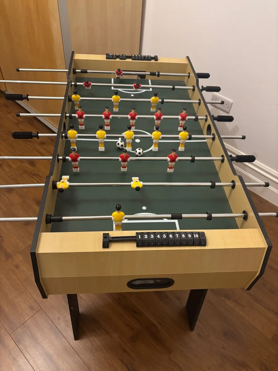 Football table - Image 1