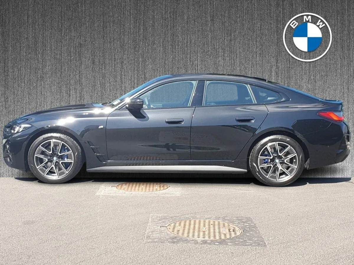 BMW i4 eDrive35 M Sport - Image 4