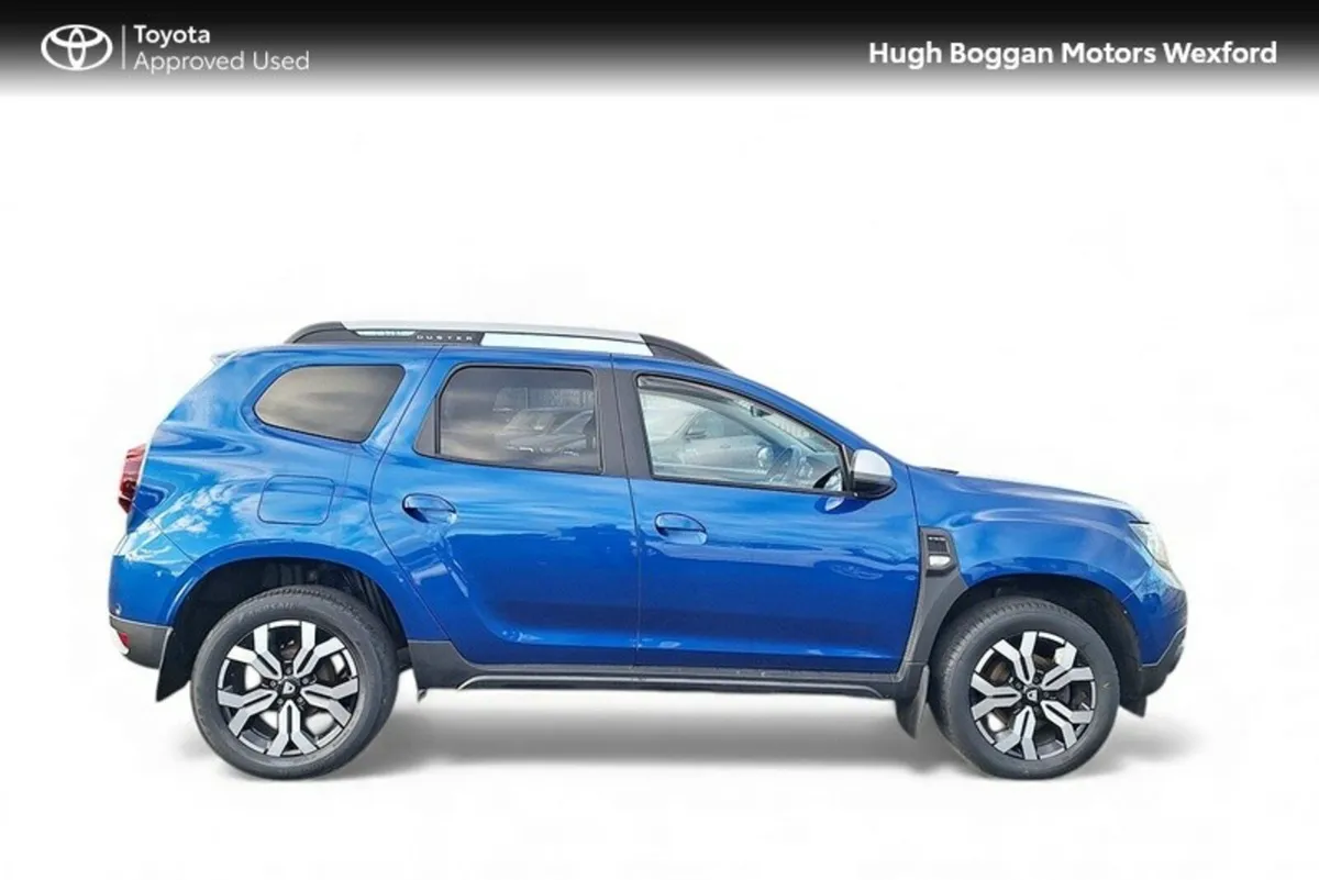 Dacia Duster PRESTIGE BLUE DCI 115 4 4X4 5DR - Image 3