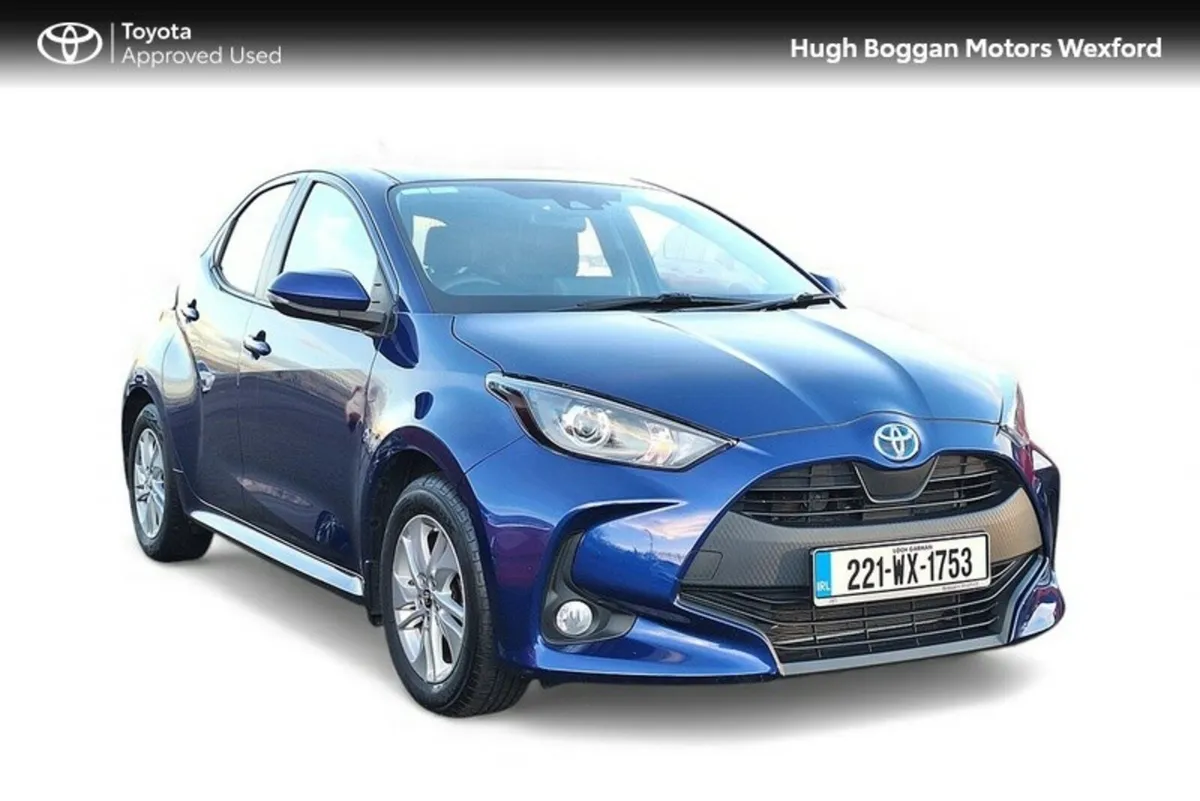 Toyota Yaris HYBRID LUNA 6 YEARS WARRANTY AVAILABL - Image 1