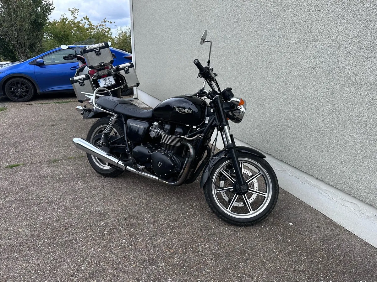 Triumph Bonneville T100 865 2010 - Image 4