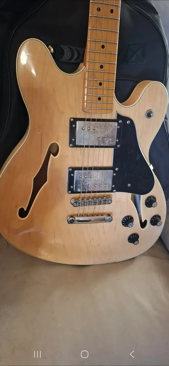 Squier by Fender Classic Vibe Starcaster - Image 3