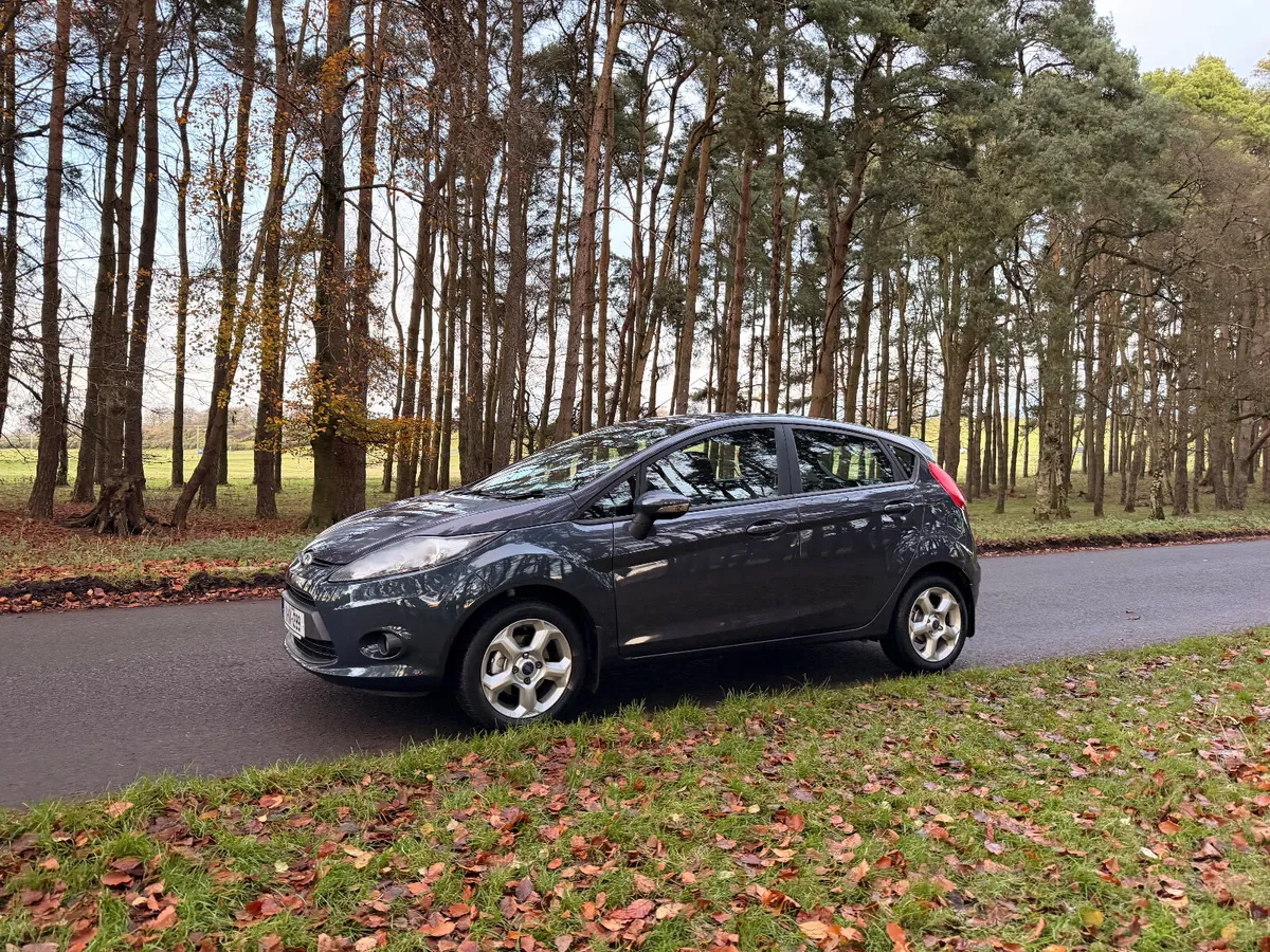 Ford Fiesta 2011 1.25 Style Low KM - Image 3