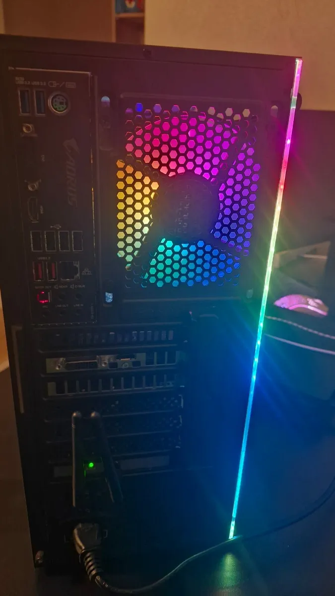 Gaming PC AMD Ryzen 3- Radion RX 560 Series - Image 2