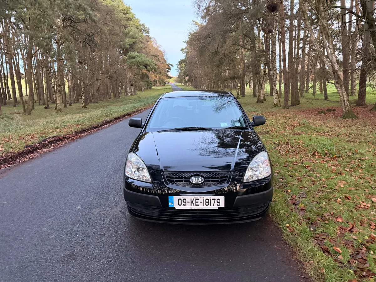 Kia Rio 2009 1.4 Hatchback Low Mileage - Image 2