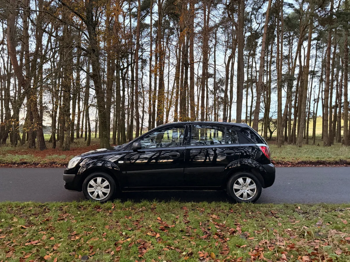 Kia Rio 2009 1.4 Hatchback Low Mileage - Image 4
