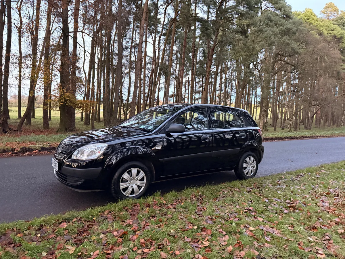 Kia Rio 2009 1.4 Hatchback Low Mileage - Image 3