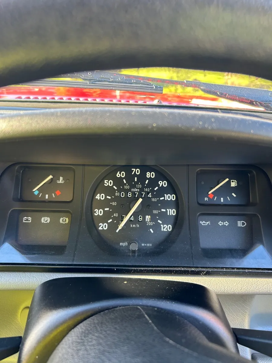 1992 Vauxhall Nova 1.2 saloon - Image 4