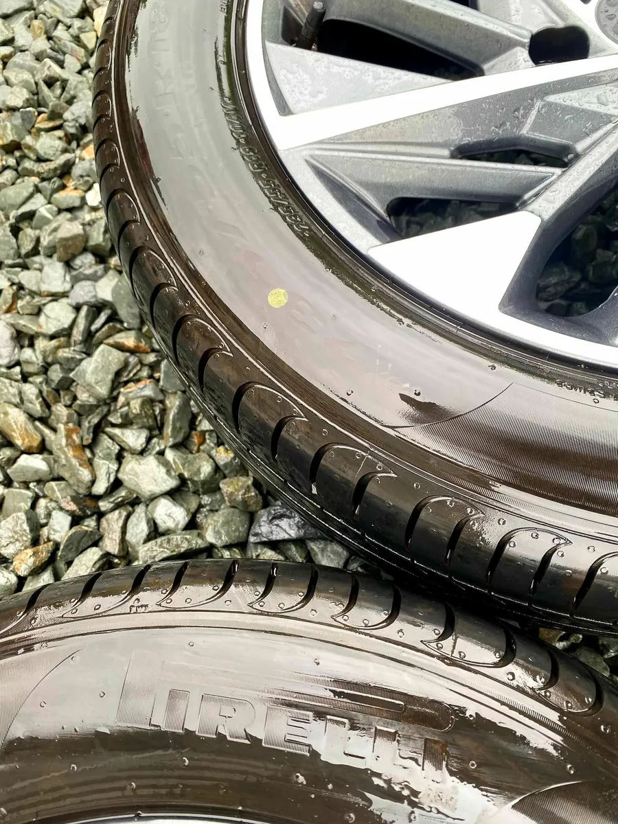 Like New  Alloys 5x114.3 Hyundai 18inch - Image 3