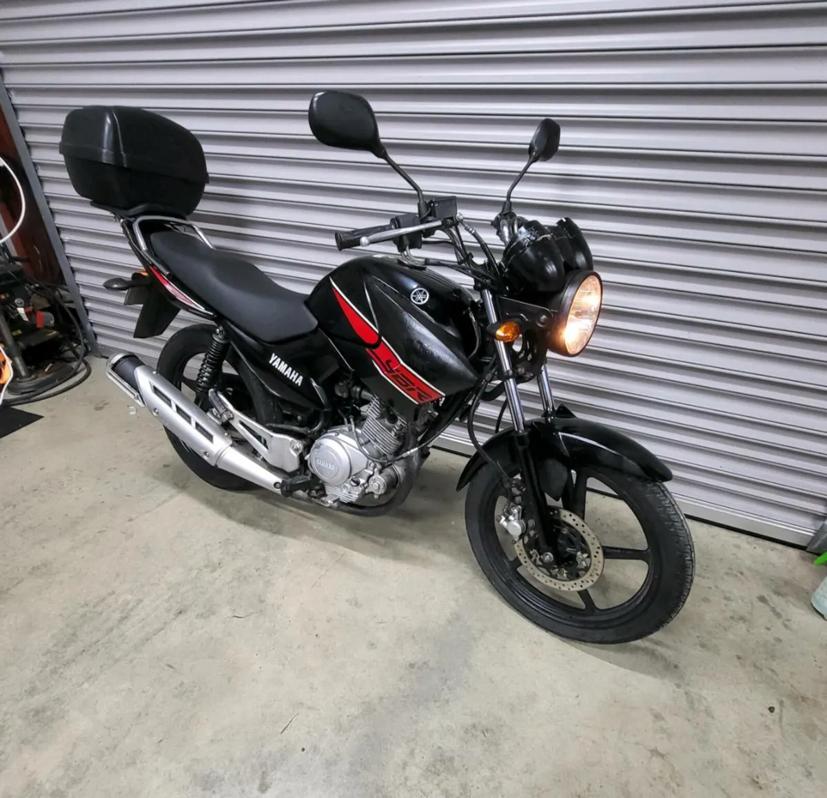 Yamaha YBR125 132 - 2013 - Image 1