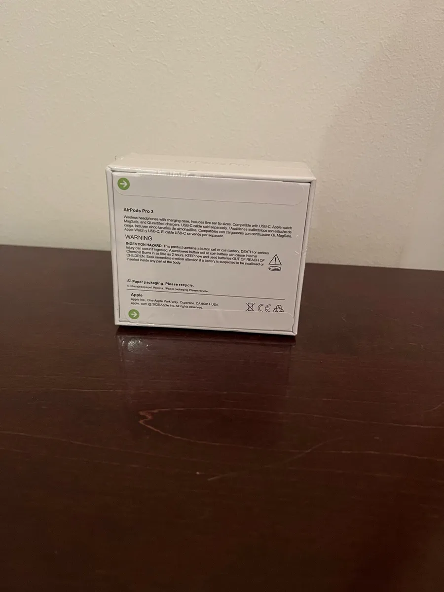 Apple AirPods Gen 3 - Image 3