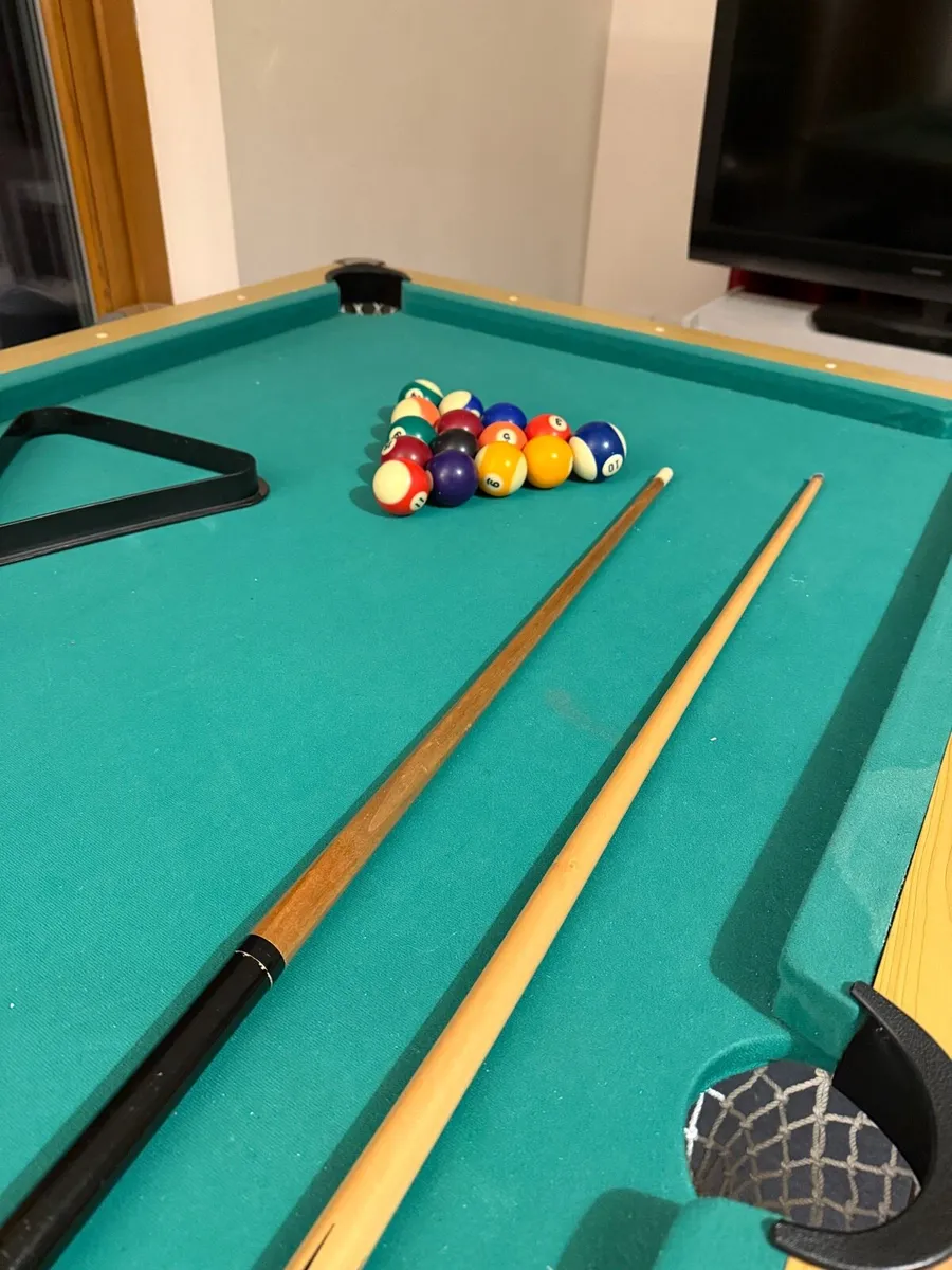 Pool table - Image 4