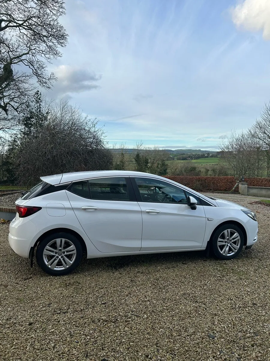 Vauxhall Astra 1.6 Diesel - Image 2