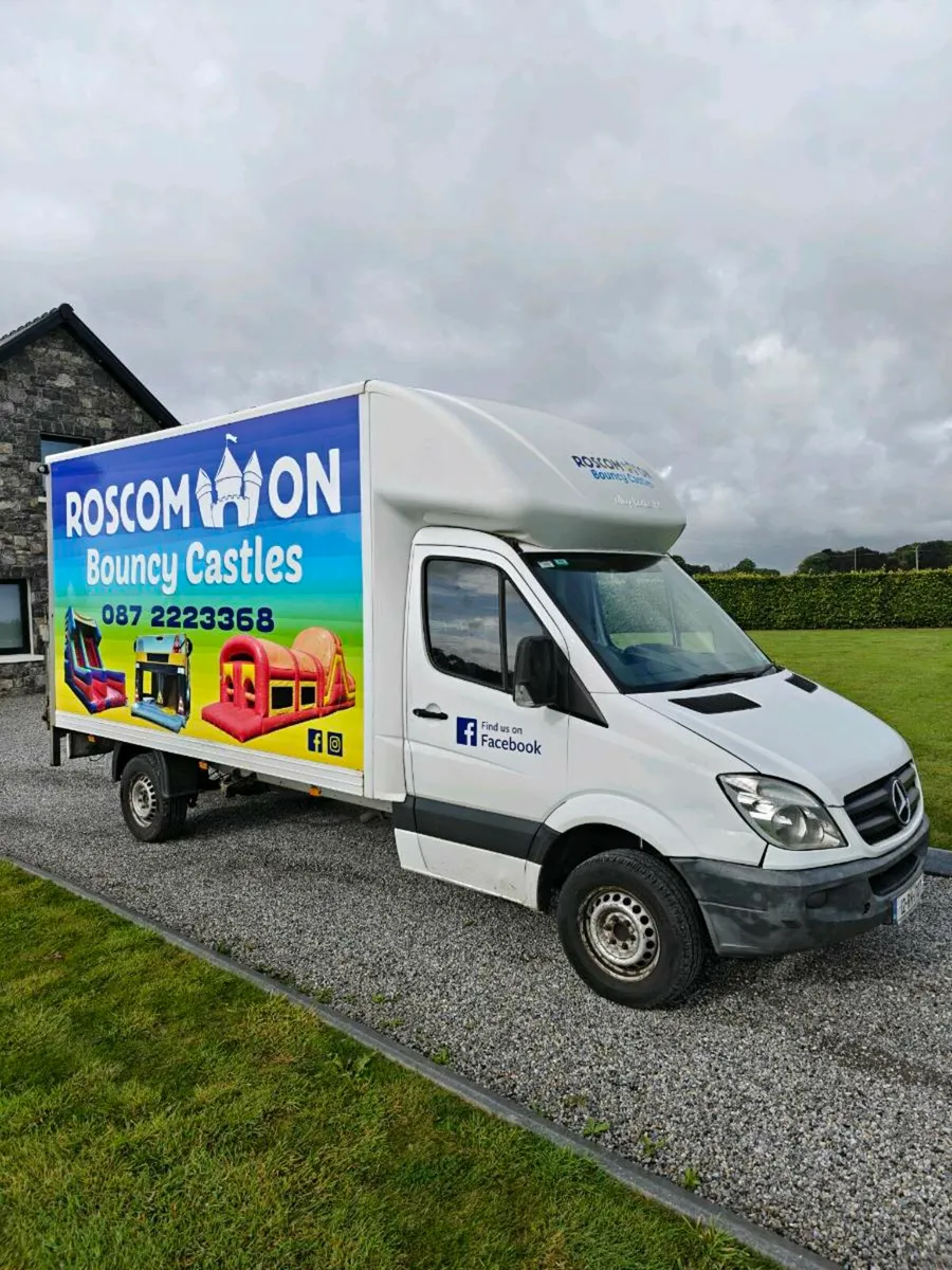 2012 Mercedes Sprinter Luton - Image 4