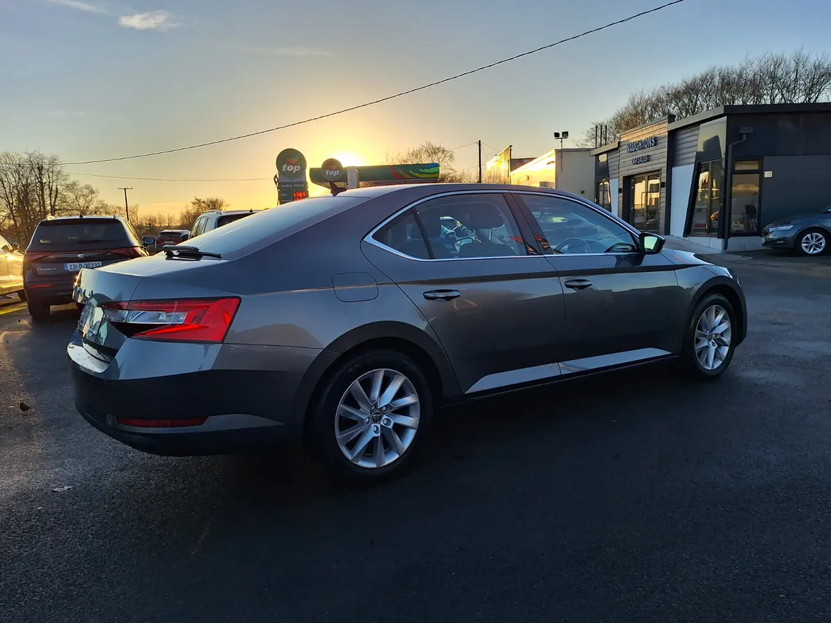 Skoda Superb 2.0 Tdi *Heated Seats/New Model - Image 3