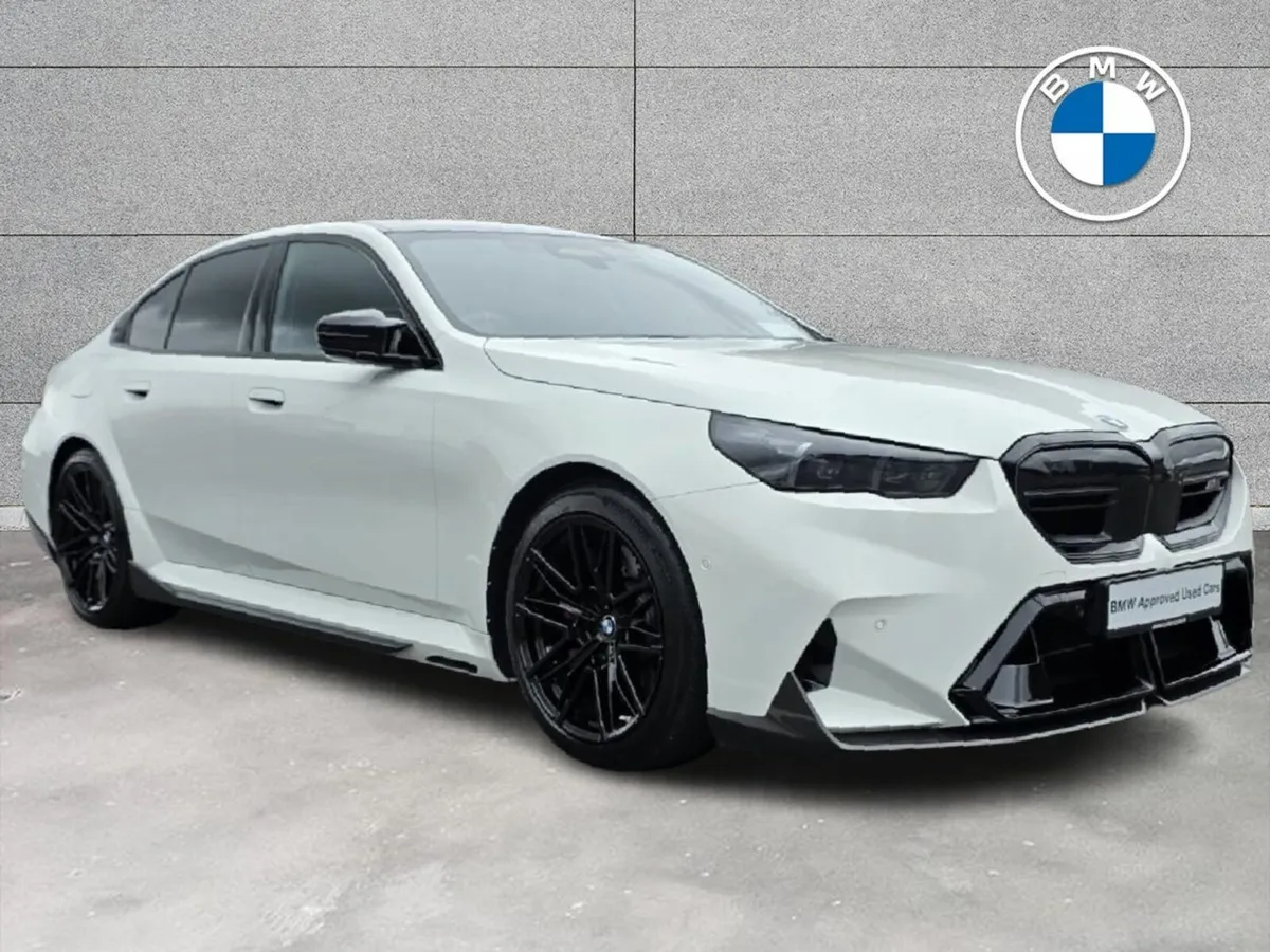 BMW M5 Saloon - Image 1
