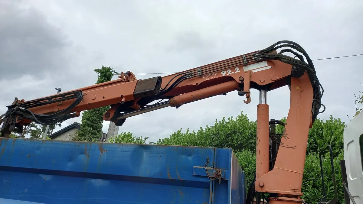 Daf lf tipper grab - Image 3