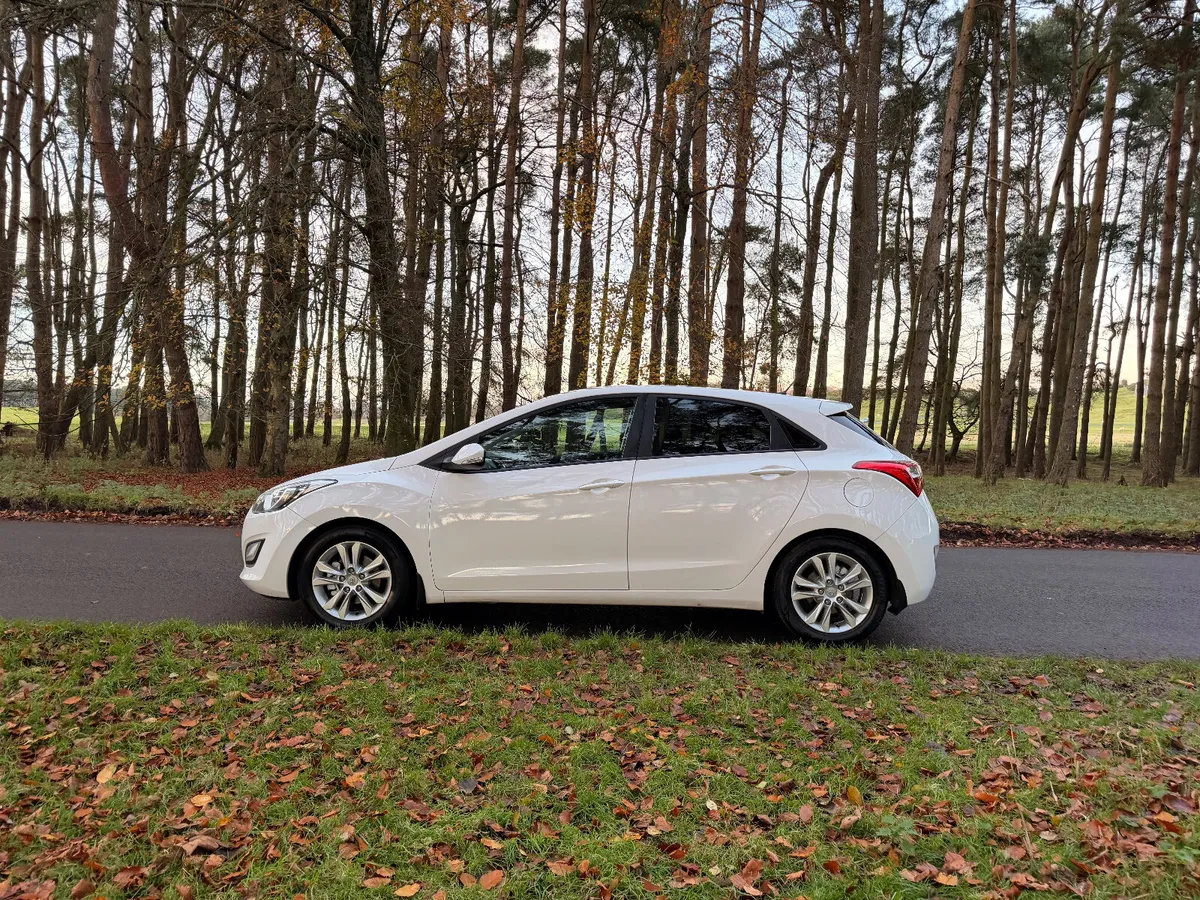 Hyundai i30 2014 Diesel Deluxe - Image 4