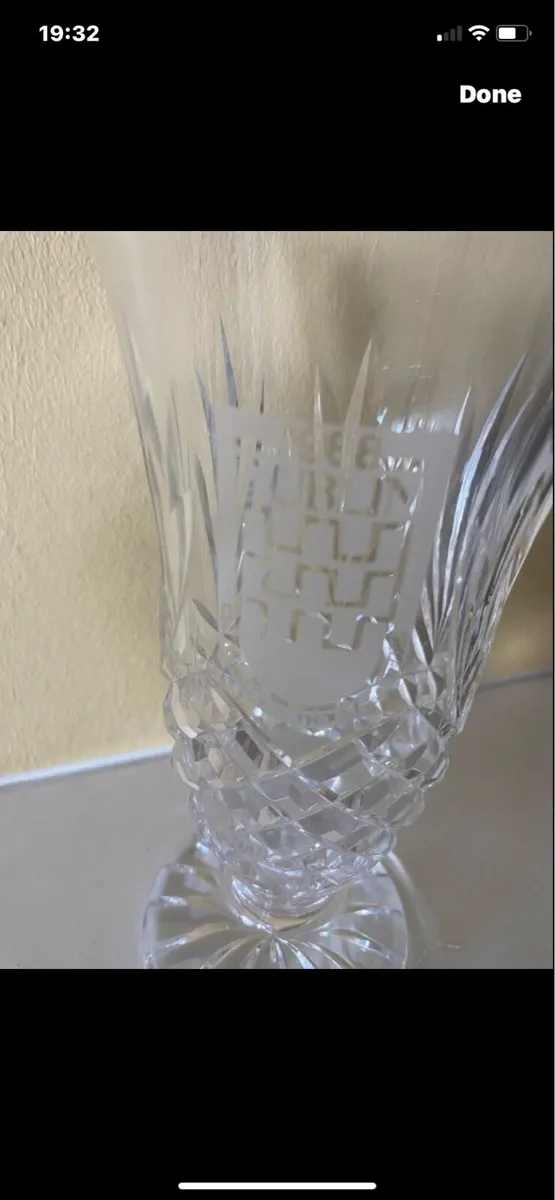Rare Dublin  Millennium Crystal Vase - Image 3
