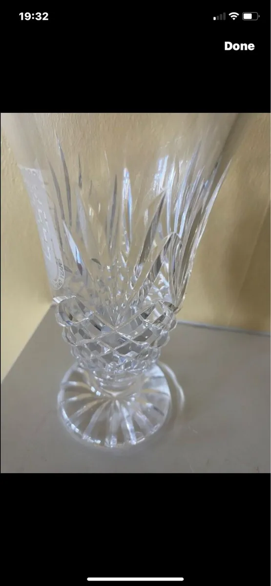 Rare Dublin  Millennium Crystal Vase - Image 4