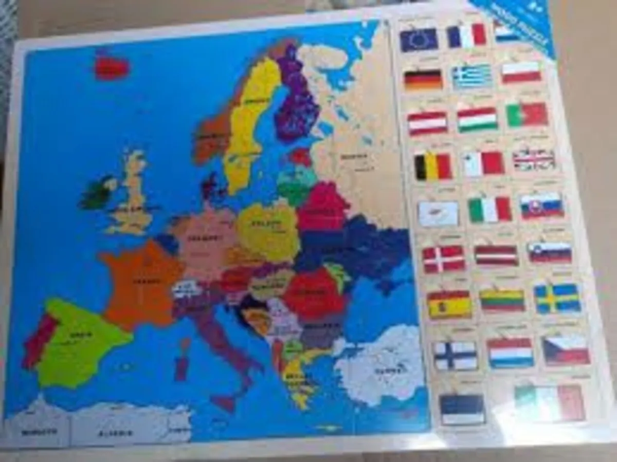 New - Europe Map and Flags Wooden Puzzle