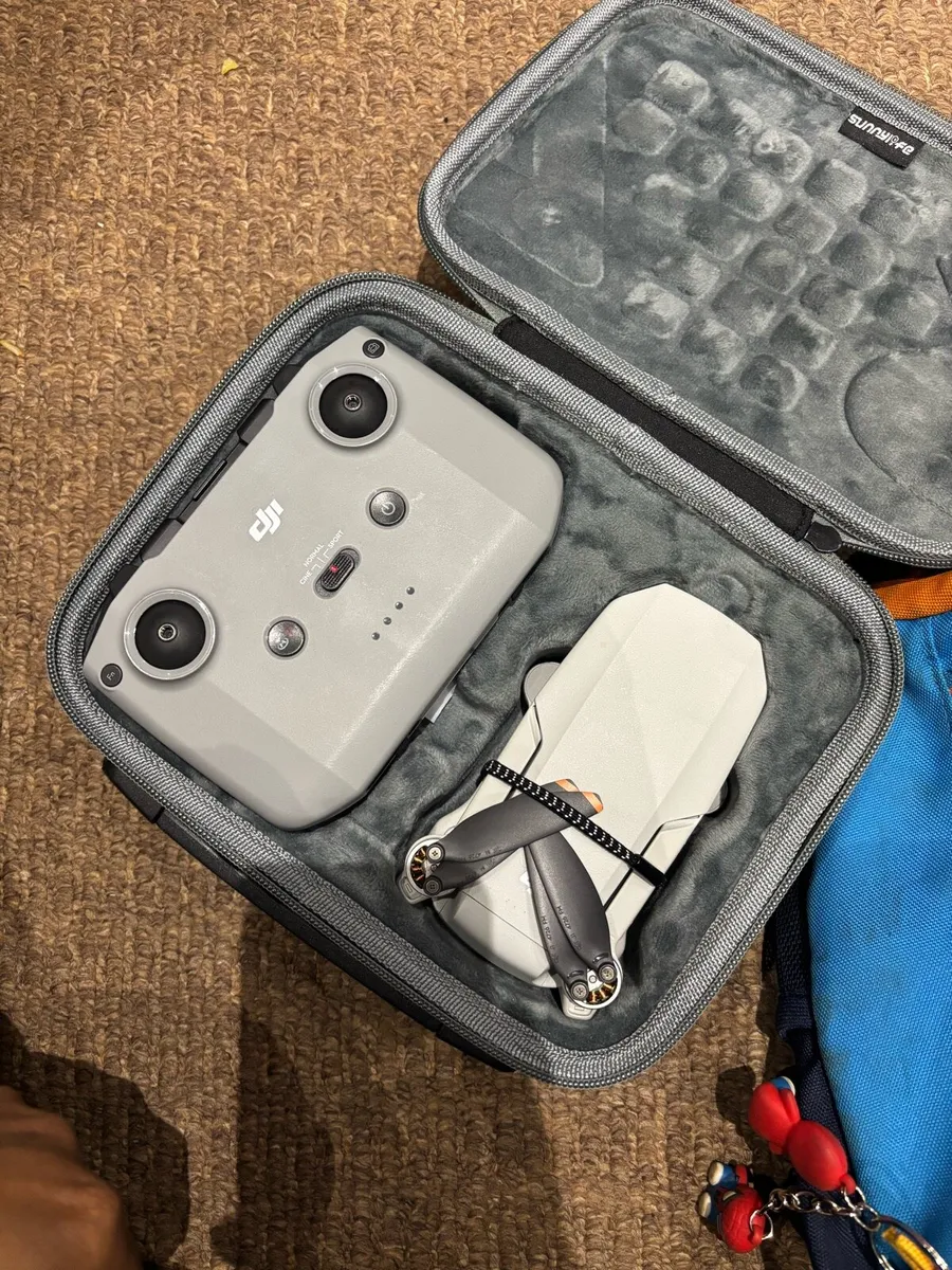 Dji mini 2 with extra battery - Image 1
