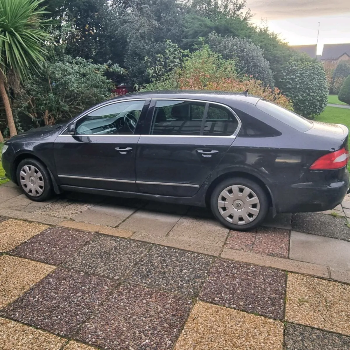 10 Skoda Superb - New nct 08/26 Tax 05/26 - Image 2