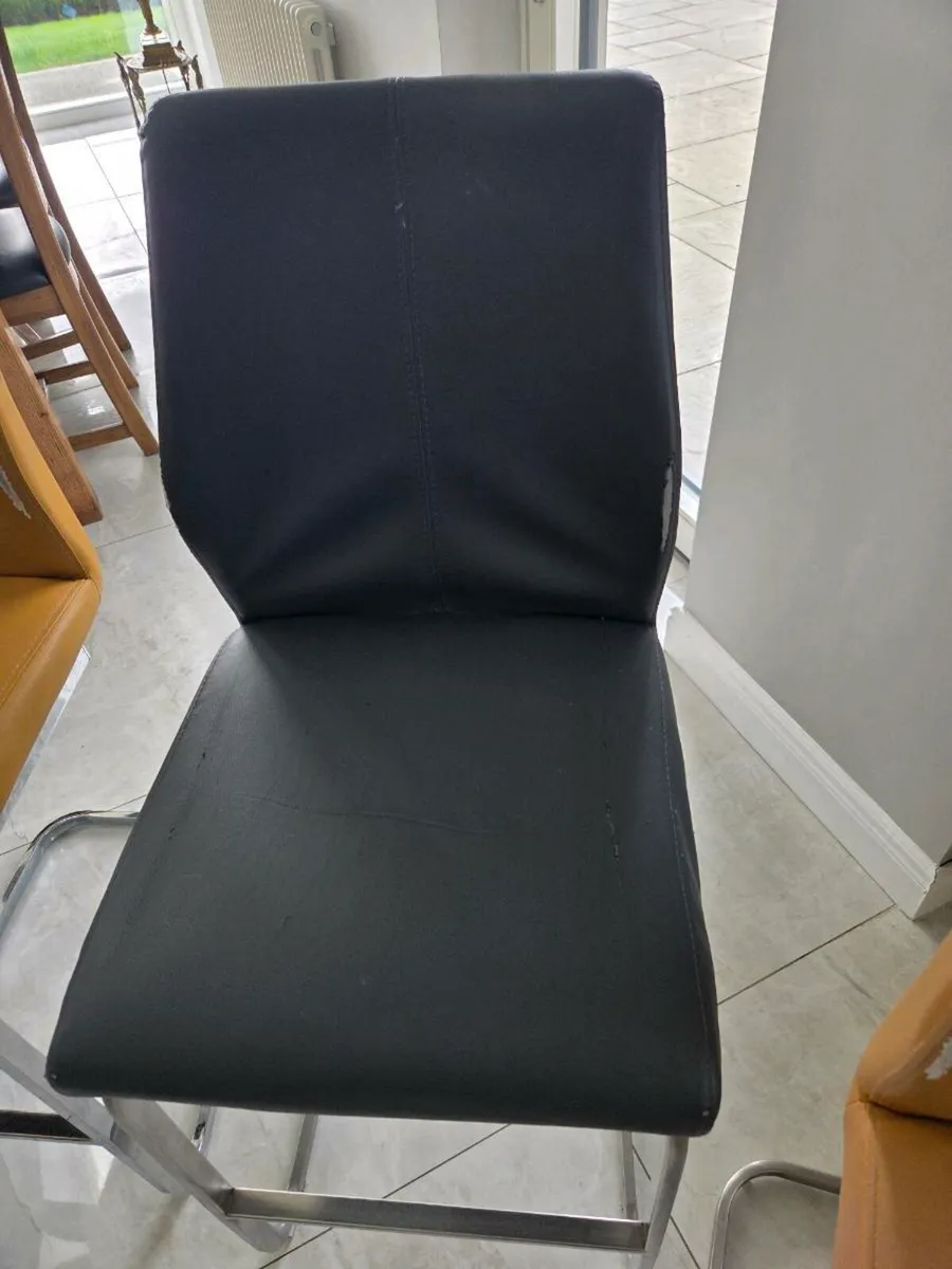 4 x counter seats - Image 2