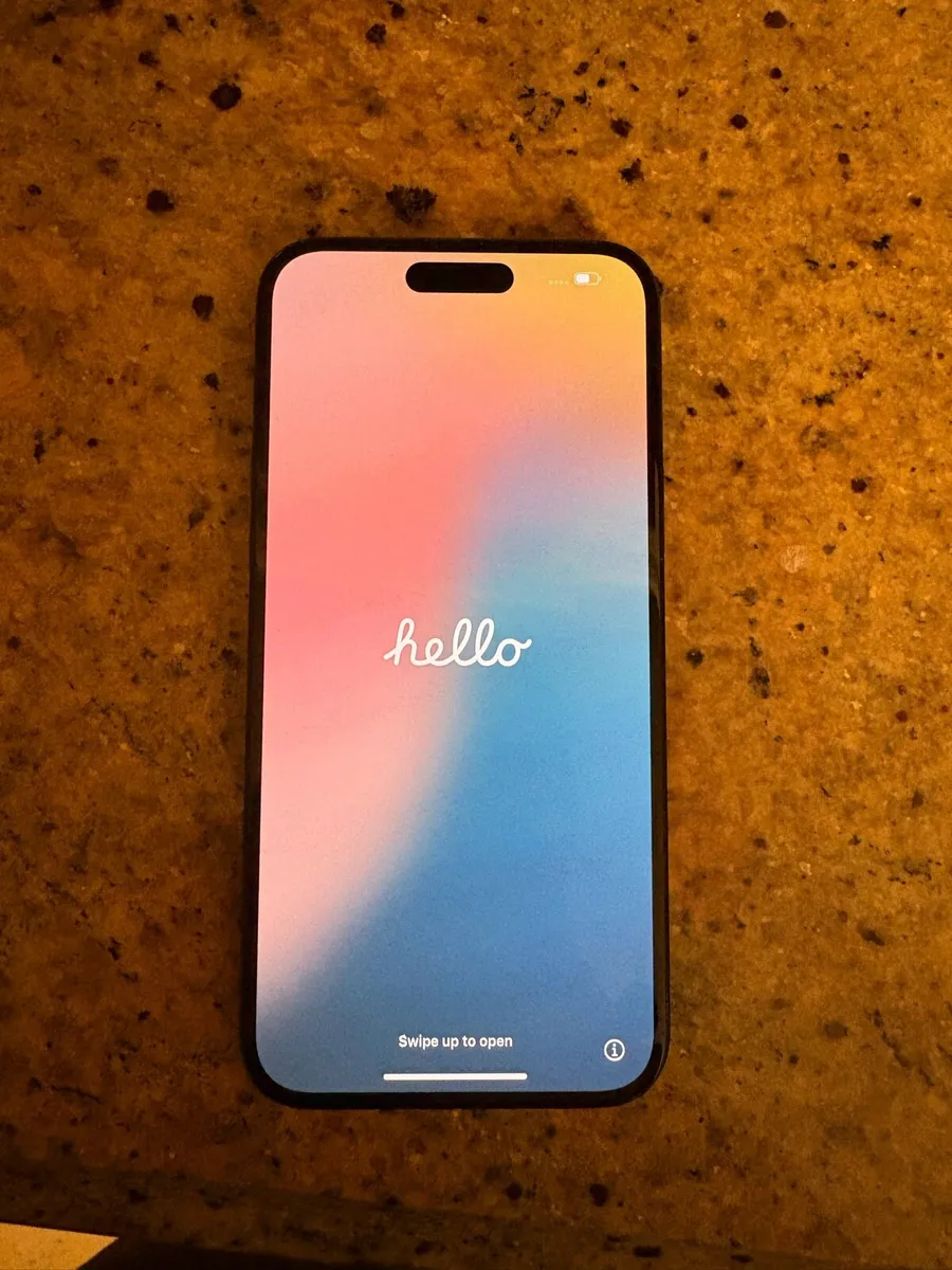 iPhone 15 plus 128g - Image 1