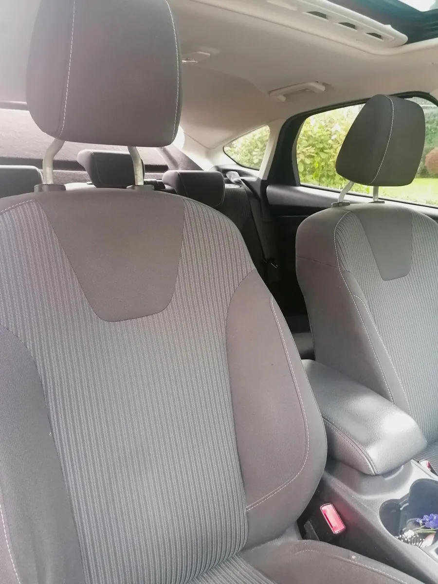 Ford Focus 2012 1.6L TDCI - Image 4
